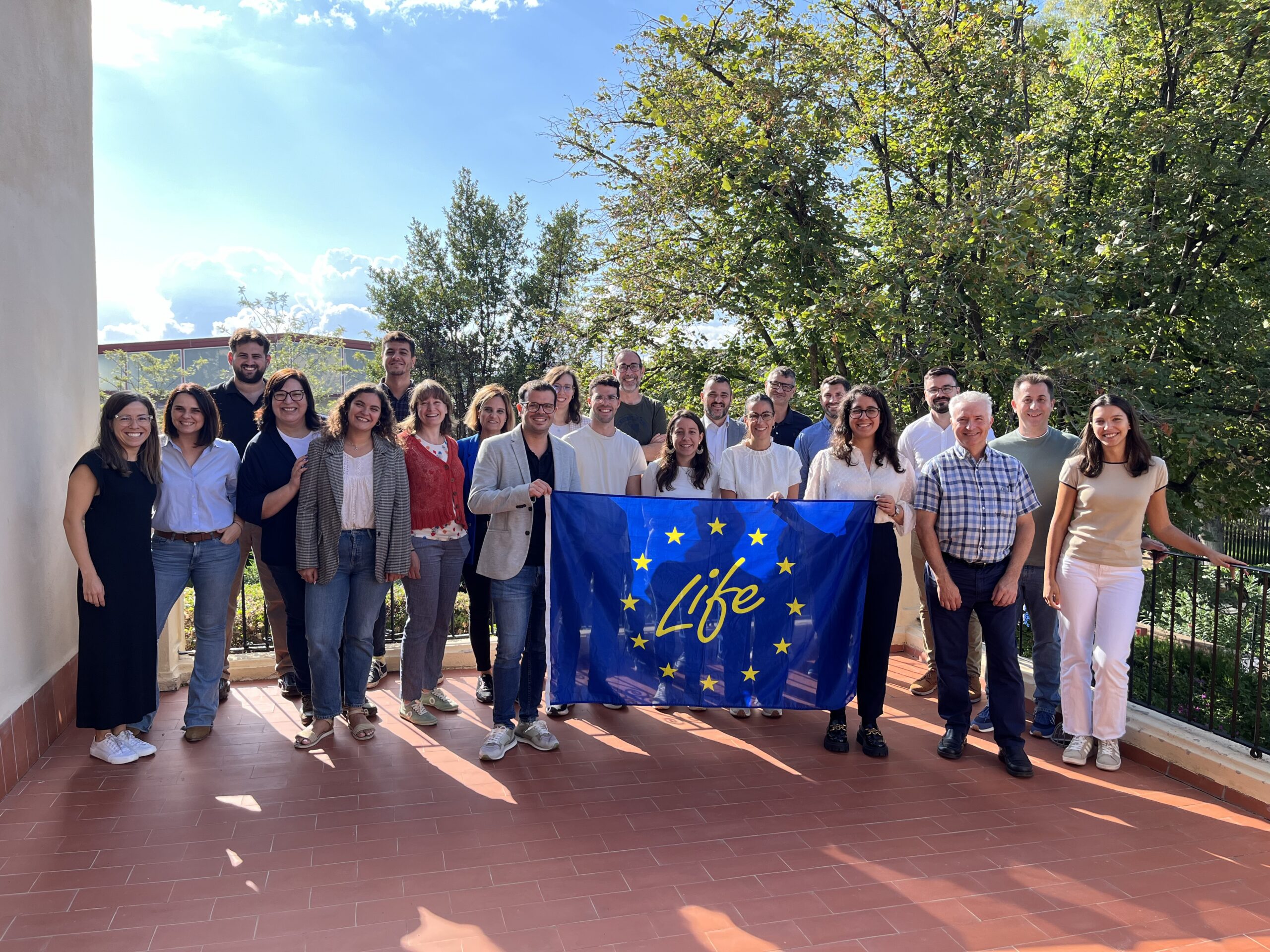 Project partners during the KoM